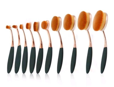 Oval Makeup Brush – Toothbrush-Shaped Design for Flawless Application